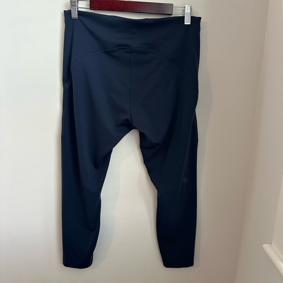 Lululemon Instill High-Rise Tight 25" - Picture 8 of 8